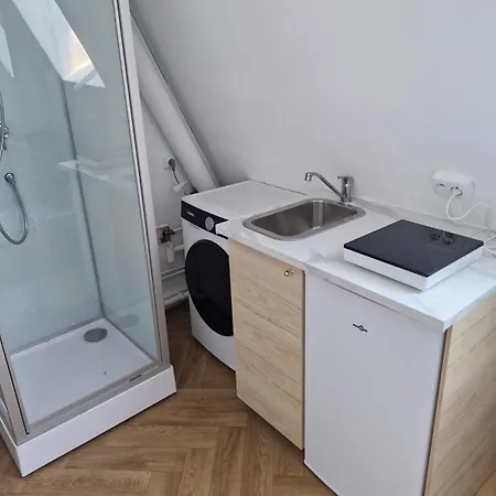 Private Near Champs Elysee With Air Conditioner