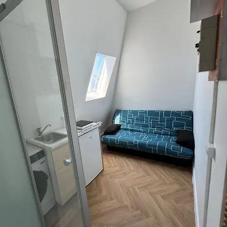 Private Near Champs Elysee With Air Conditioner Apartamento París